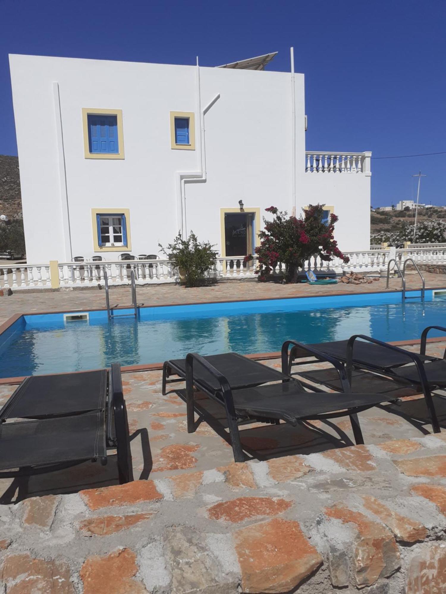 Aeriko Hotel Apartments Agia Marina  Zewnętrze zdjęcie