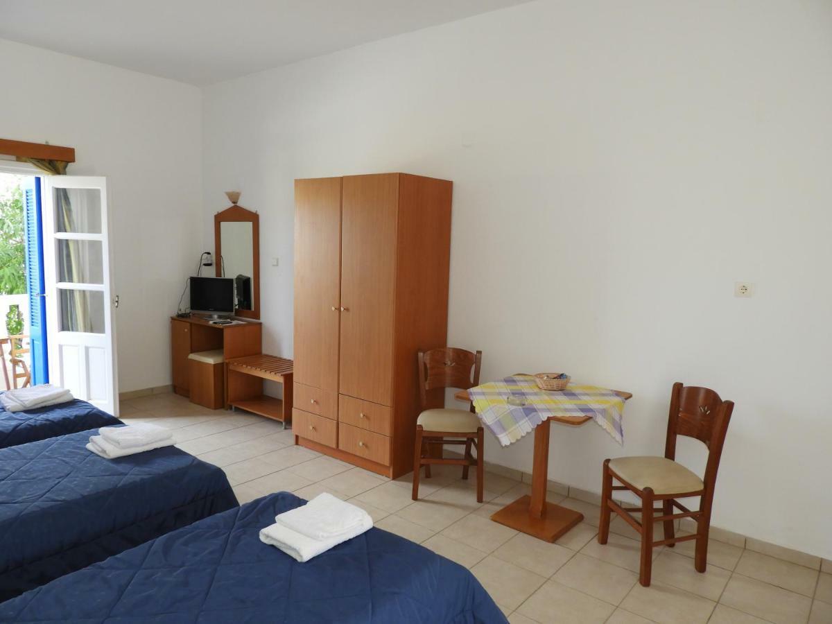 Aeriko Hotel Apartments Agia Marina  Zewnętrze zdjęcie