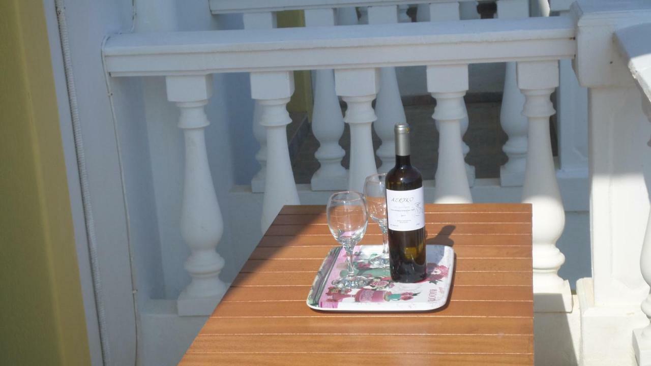Aeriko Hotel Apartments Agia Marina  Zewnętrze zdjęcie